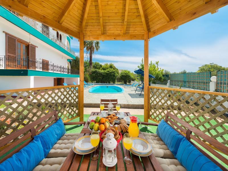 Villas Marianna Kalavárda Екстериор снимка
