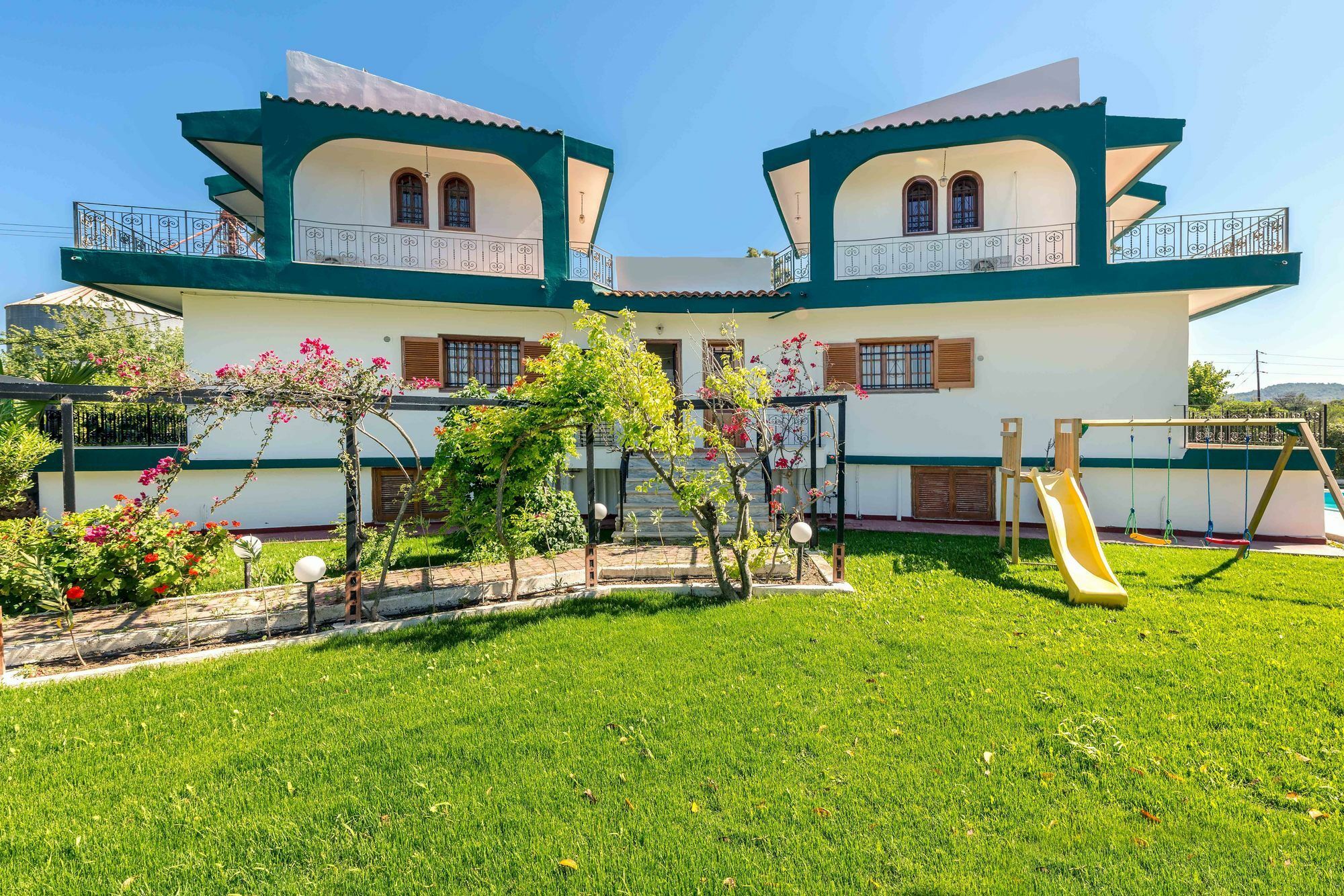 Villas Marianna Kalavárda Екстериор снимка